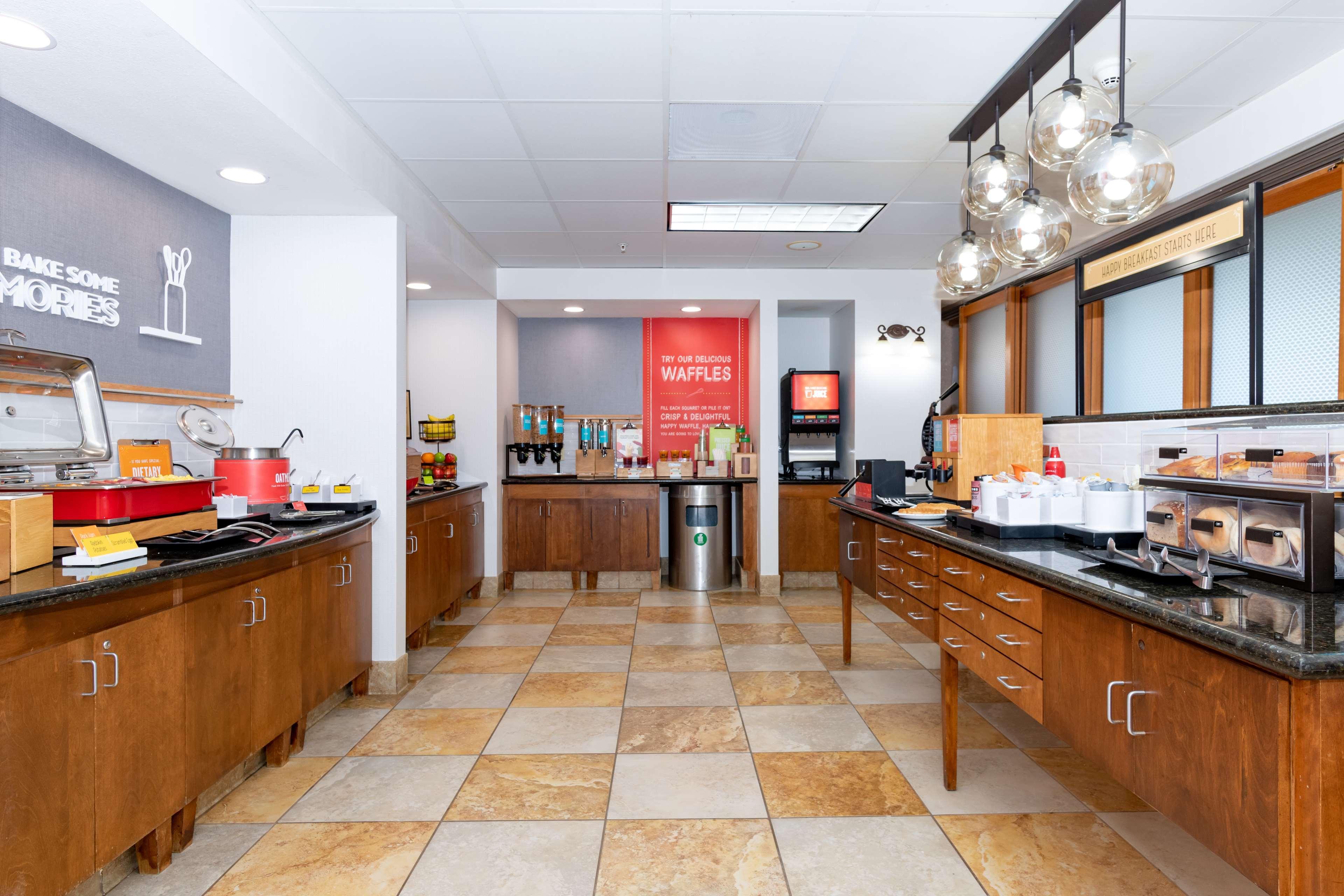Hampton Inn & Suites Pittsburg Buitenkant foto