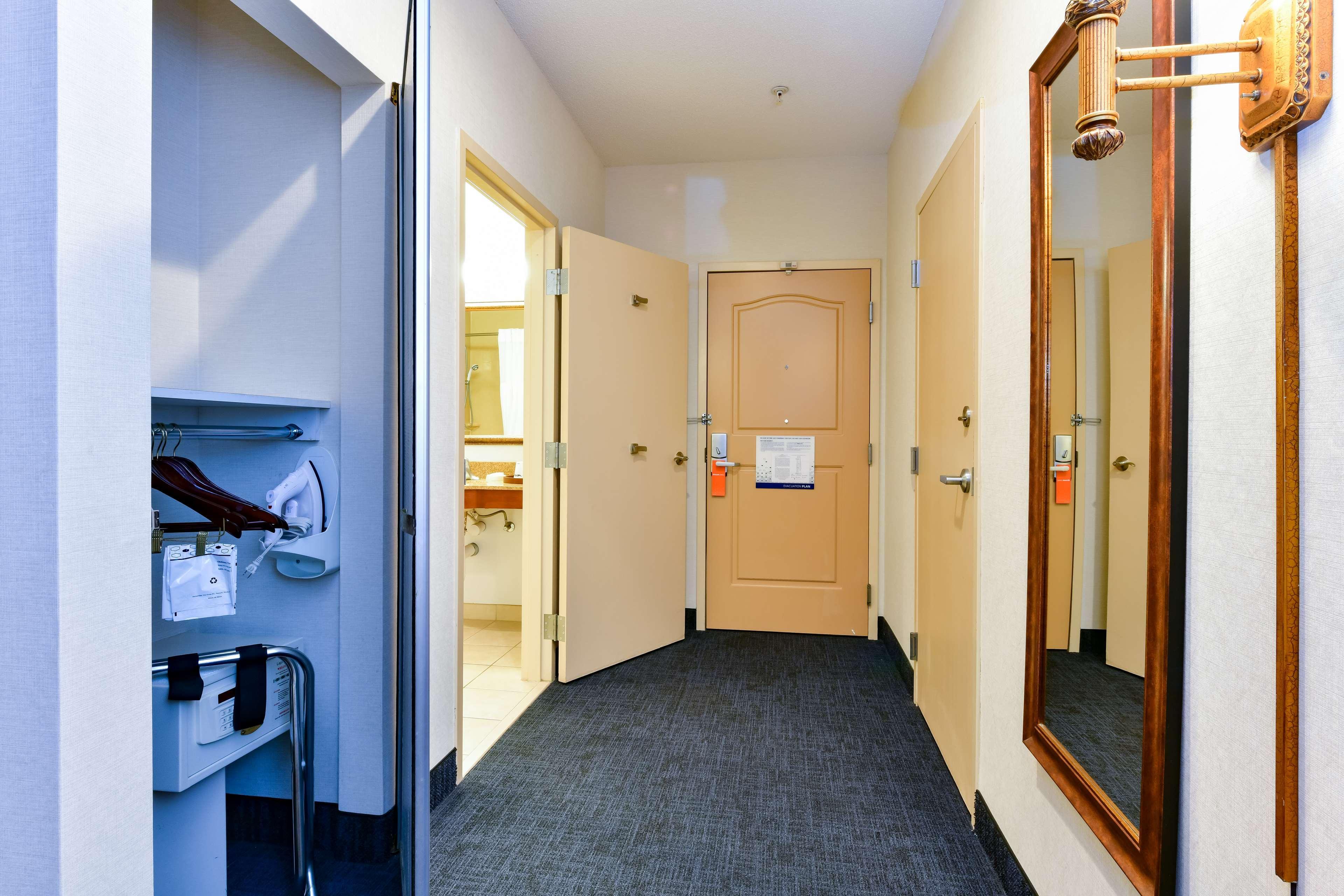 Hampton Inn & Suites Pittsburg Buitenkant foto