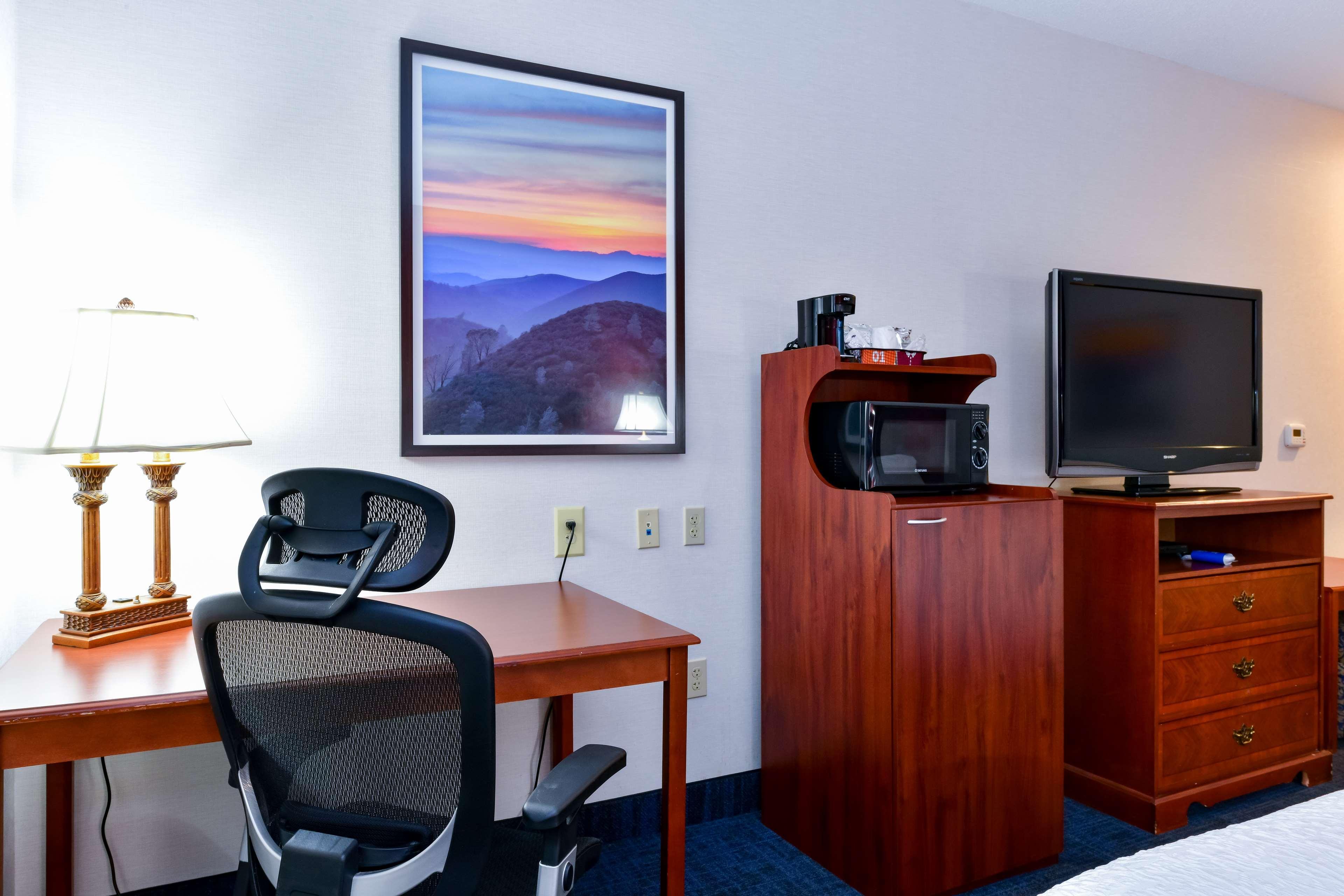 Hampton Inn & Suites Pittsburg Buitenkant foto