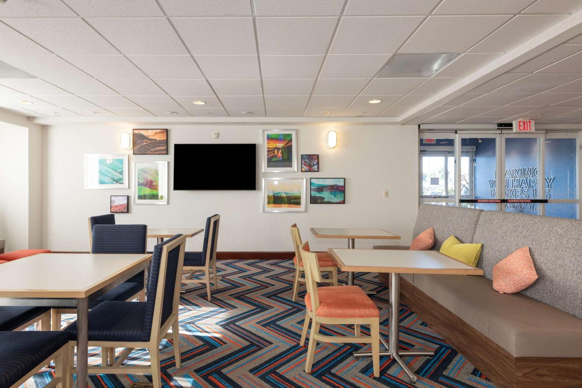 Hampton Inn & Suites Pittsburg Buitenkant foto